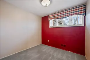 105 Woodridge Dr, Scott Township, PA 15106 - Photo 16