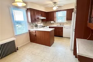 215 Richmond St, Loyalhanna, PA 15661 - Photo 6