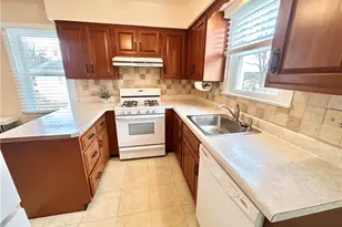 215 Richmond St, Loyalhanna, PA 15661 - Photo 8