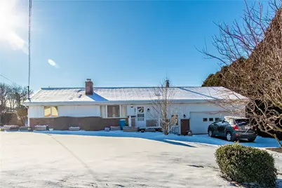 209 East Dr, Chicora Boro, PA 16025 - Photo 2