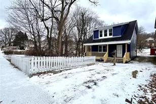 1416 Ridge Ave, Coraopolis, PA 15108 - Photo 2