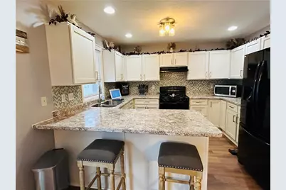 6912 Spring Valley Ln, Murrysville, PA 15632 - Photo 6