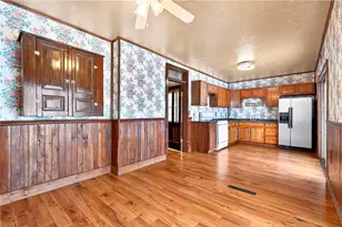 601 S Broadway St, Scottdale, PA 15683 - Photo 20