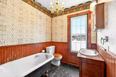 601 S Broadway St, Scottdale, PA 15683 - Photo 24