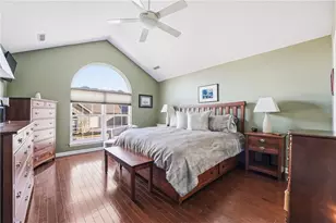 1717 Heather Heights Dr, Moon/Crescent Twp, PA 15046 - Photo 20