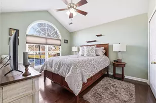 1717 Heather Heights Dr, Moon/Crescent Twp, PA 15046 - Photo 18