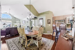 1717 Heather Heights Dr, Moon/Crescent Twp, PA 15046 - Photo 16