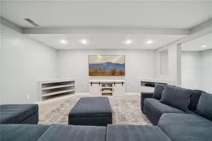 137 Eastwood Ct, White Township, PA 15701 - Photo 34