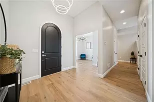 137 Eastwood Ct, White Township, PA 15701 - Photo 4