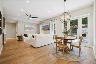 137 Eastwood Ct, White Township, PA 15701 - Photo 8