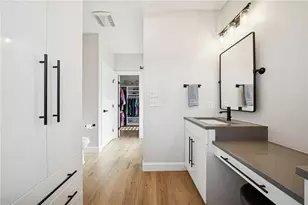 137 Eastwood Ct, White Township, PA 15701 - Photo 22