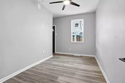 1022 2nd Ave, Coraopolis, PA 15108 - Photo 8
