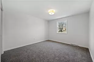 200 Pinchtown Rd, Pittsburgh, PA 15236 - Photo 18