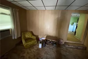 504 Park Ave, Monongahela, PA 15063 - Photo 2