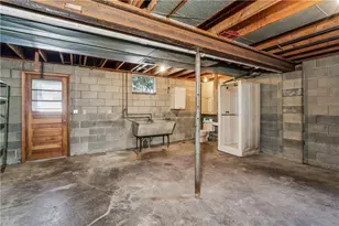 43 Circle Dr, Beaver, PA 15009 - Photo 30