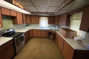 504 Park Ave, Monongahela, PA 15063 - Photo 4