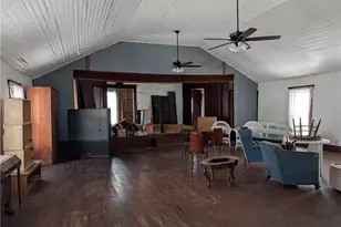 176 Main St, Graysville, PA 15337 - Photo 16