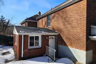 2072 Boggs Ave, Pittsburgh, PA 15221 - Photo 6