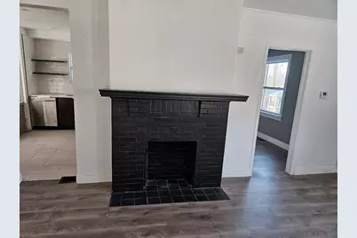 2072 Boggs Ave, Pittsburgh, PA 15221 - Photo 8