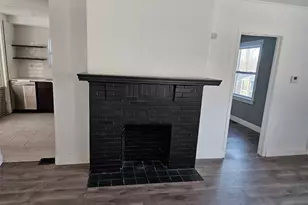 2072 Boggs Ave, Pittsburgh, PA 15221 - Photo 8