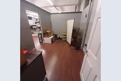 102 W Pike St, Canonsburg, PA 15317 - Photo 18