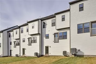 6039 Rubyway, Adams Township, PA 16046 - Photo 32