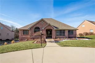 246 Arrowhead Ln, Nottingham, PA 15330 - Photo 1