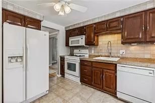 326 Noel Dr, Monroeville, PA 15146 - Photo 6