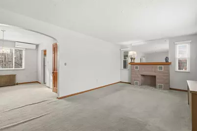 27 Ehle Ave, Kennedy Township, PA 15108 - Photo 6