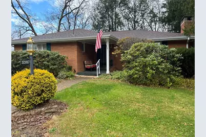 321817 Skidmore Dr, South Greensburg Boro, PA 15601 - Photo 1