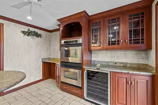 462 Adele Dr, North Huntingdon, PA 15642 - Photo 14