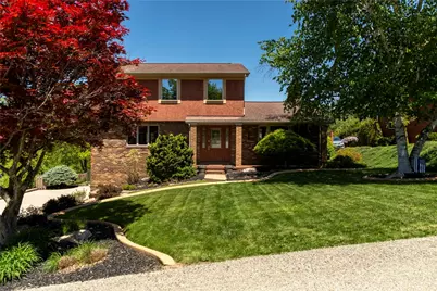462 Adele Drive, North Huntingdon, PA 15642 - Photo 2