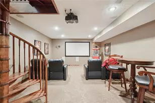 102 Rockwood Dr, Oakdale, PA 15071 - Photo 30