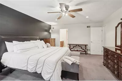 102 Rockwood Dr, Oakdale, PA 15071 - Photo 16