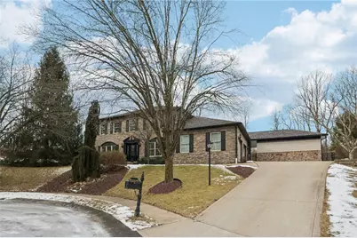 102 Rockwood Dr, Oakdale, PA 15071 - Photo 2
