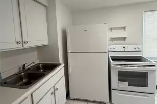 244 Frankfort Ave, Pittsburgh, PA 15229 - Photo 4