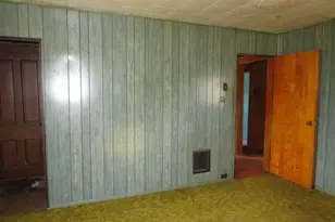 320 S Broadway St, Scottdale, PA 15683 - Photo 10