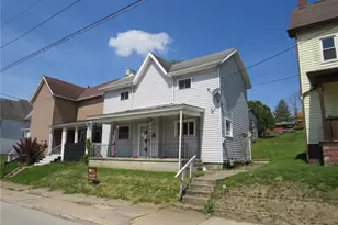 320 S Broadway St, Scottdale, PA 15683 - Photo 2