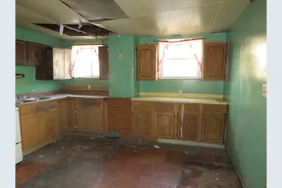 320 S Broadway St, Scottdale, PA 15683 - Photo 26