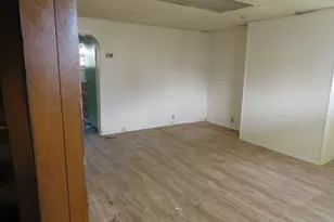 320 S Broadway St, Scottdale, PA 15683 - Photo 30
