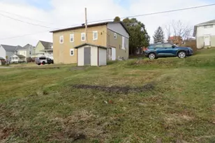 320 S Broadway St, Scottdale, PA 15683 - Photo 40