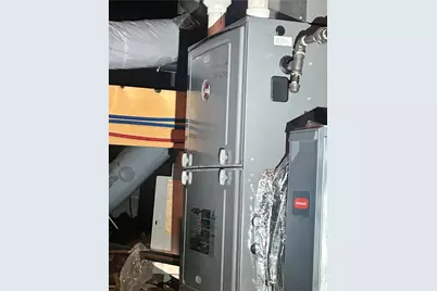 227 N Jefferson St #1, New Castle, PA 16101 - Photo 4