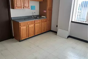 227 N Jefferson St, New Castle, PA 16101 - Photo 18