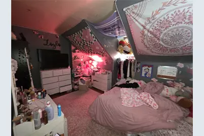 518 Carolyn Ave, Pittsburgh, PA 15202 - Photo 12