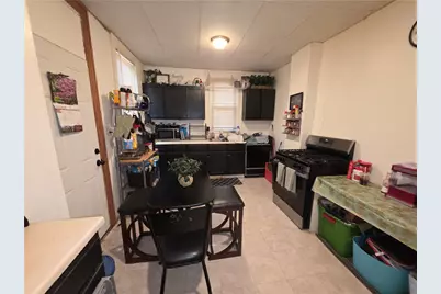 518 Carolyn Ave, Pittsburgh, PA 15202 - Photo 6