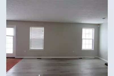 2064 Majestic Dr, North Strabane, PA 15317 - Photo 8