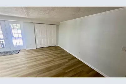 955 Woodhollow Dr #B, Cranberry Township, PA 16066 - Photo 6