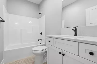 100-102 Huselton Drive, Penn Township, PA 16002 - Photo 22