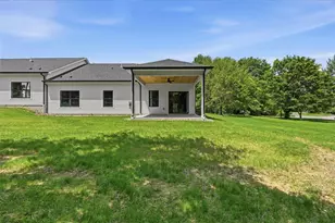 100-102 Huselton Dr, Penn Township, PA 16002 - Photo 40