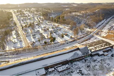 109 1st Ave., West Leechburg, PA 15656 - Photo 6